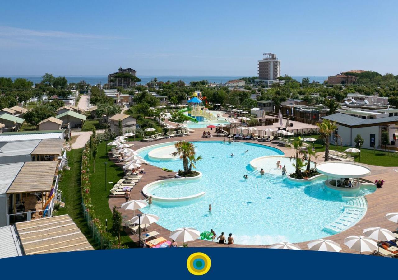 Club Del Sole Romagna Family Resort 리치오네 외부 사진
